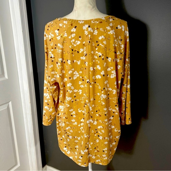 Moa Moa Top Ladies Empire Multicolor Trim Pullover Round Neck - Picture 6 of 7